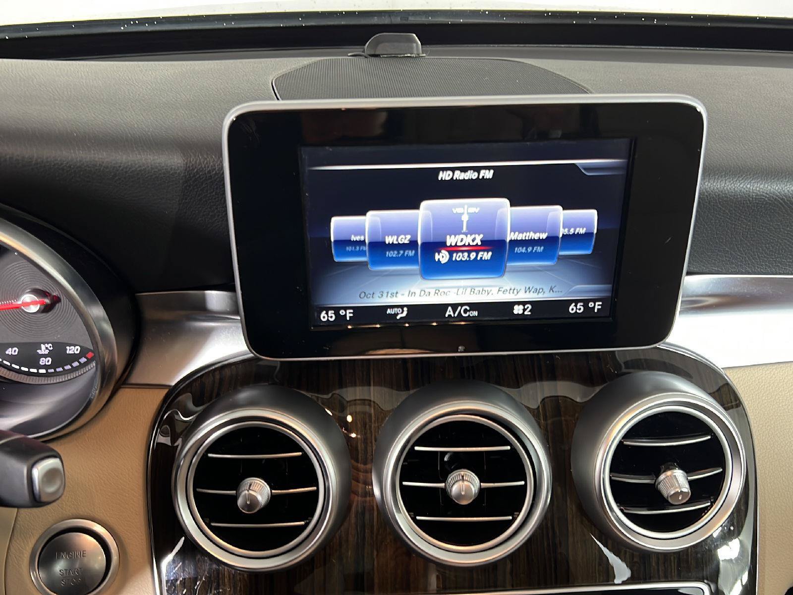 Used 2016 Mercedes-Benz C 300 4MATIC Sedan image 31