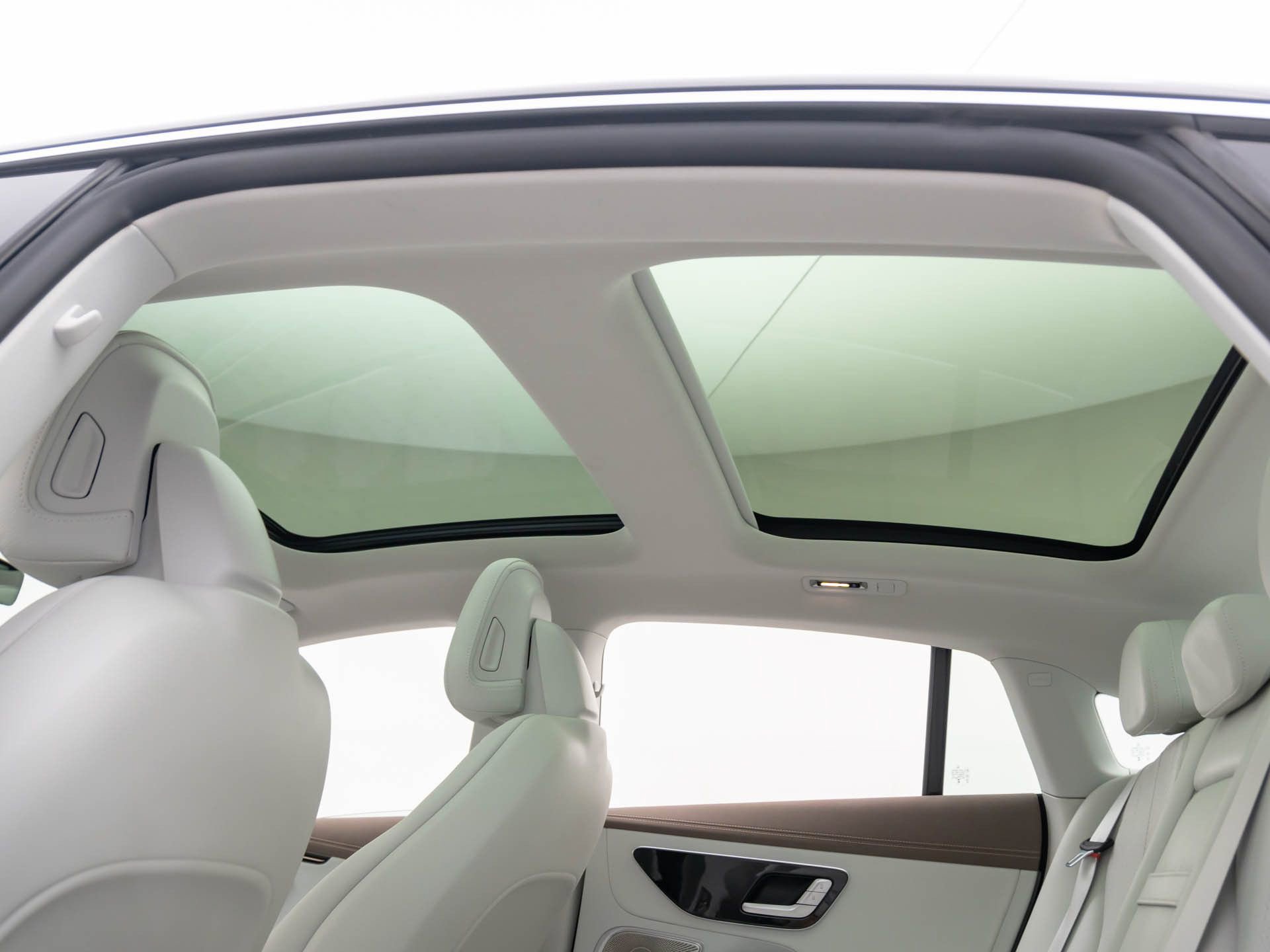 Certified 2023 Mercedes-Benz EQE 350+ 4MATIC Sedan image 20