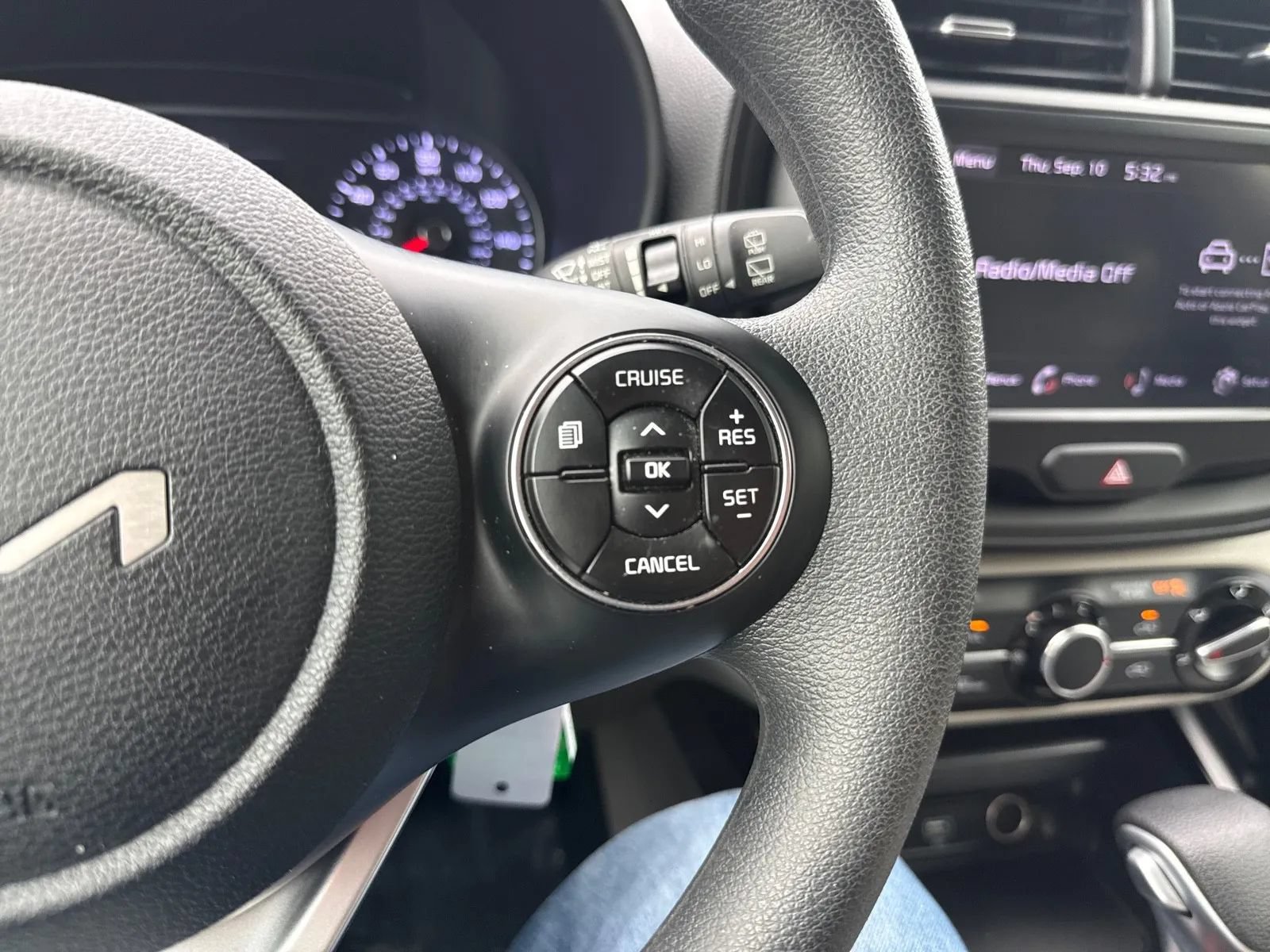 Used 2022 Kia Soul LX FWD image 17