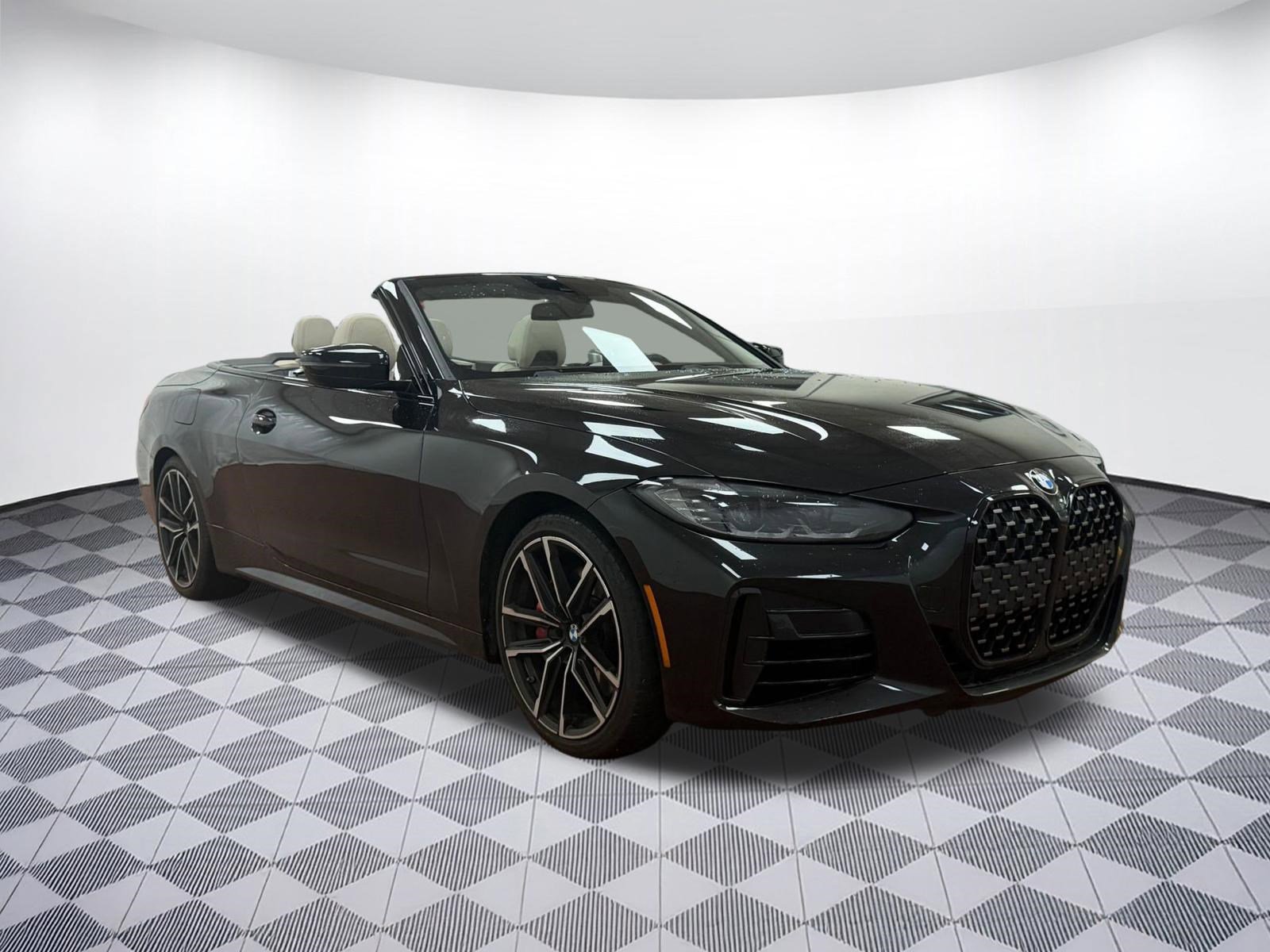 Certified 2024 BMW 440i xDrive Convertible w/ Premium Package image 6