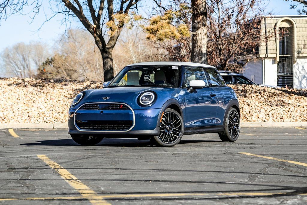 New 2026 MINI Cooper S image 1