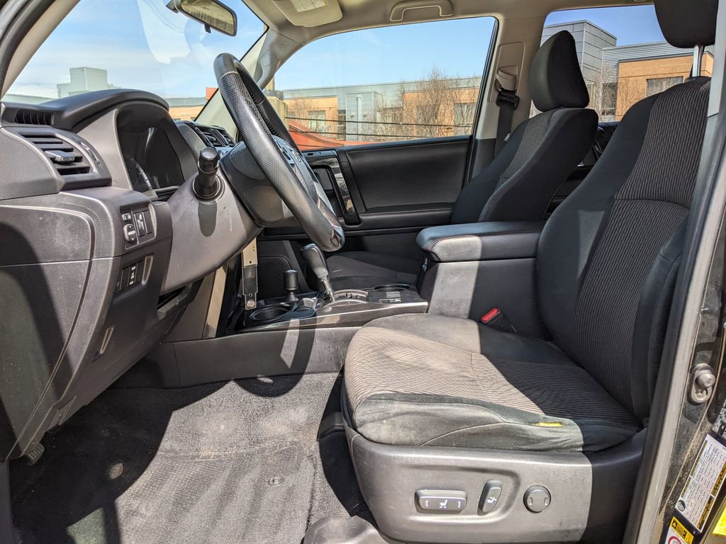 Used 2014 Toyota 4Runner Trail image 12