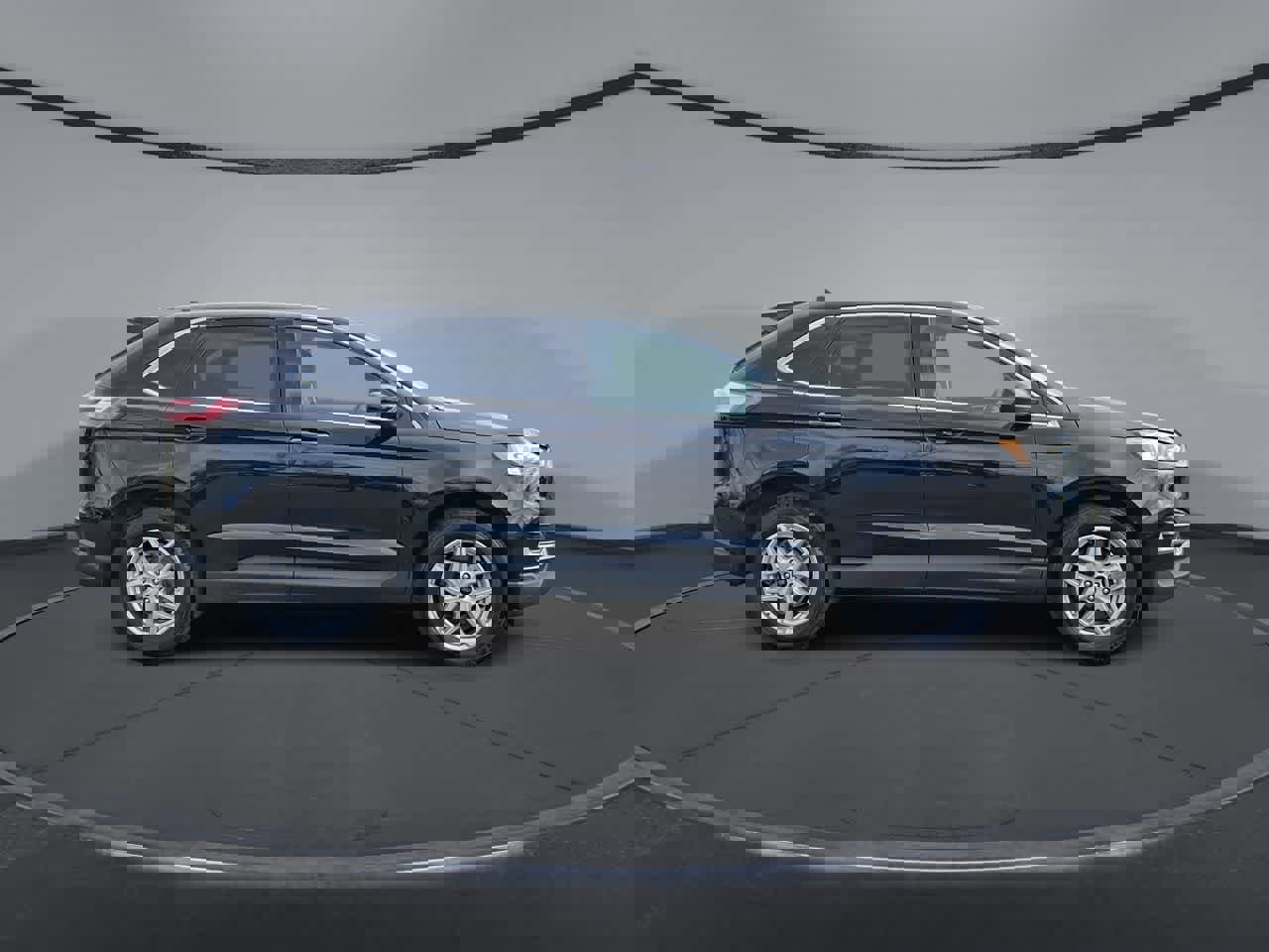 Used 2024 Ford Edge SEL image 9