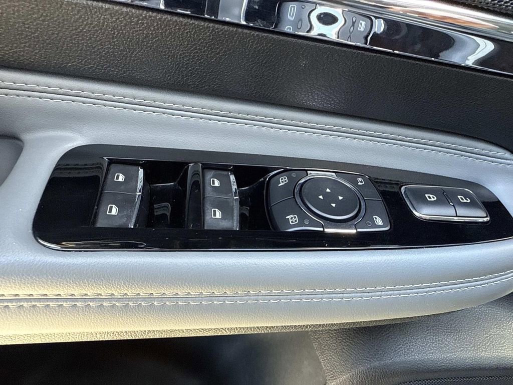 Certified 2021 Lincoln Corsair Reserve w/ Equipment Group 201A image 19