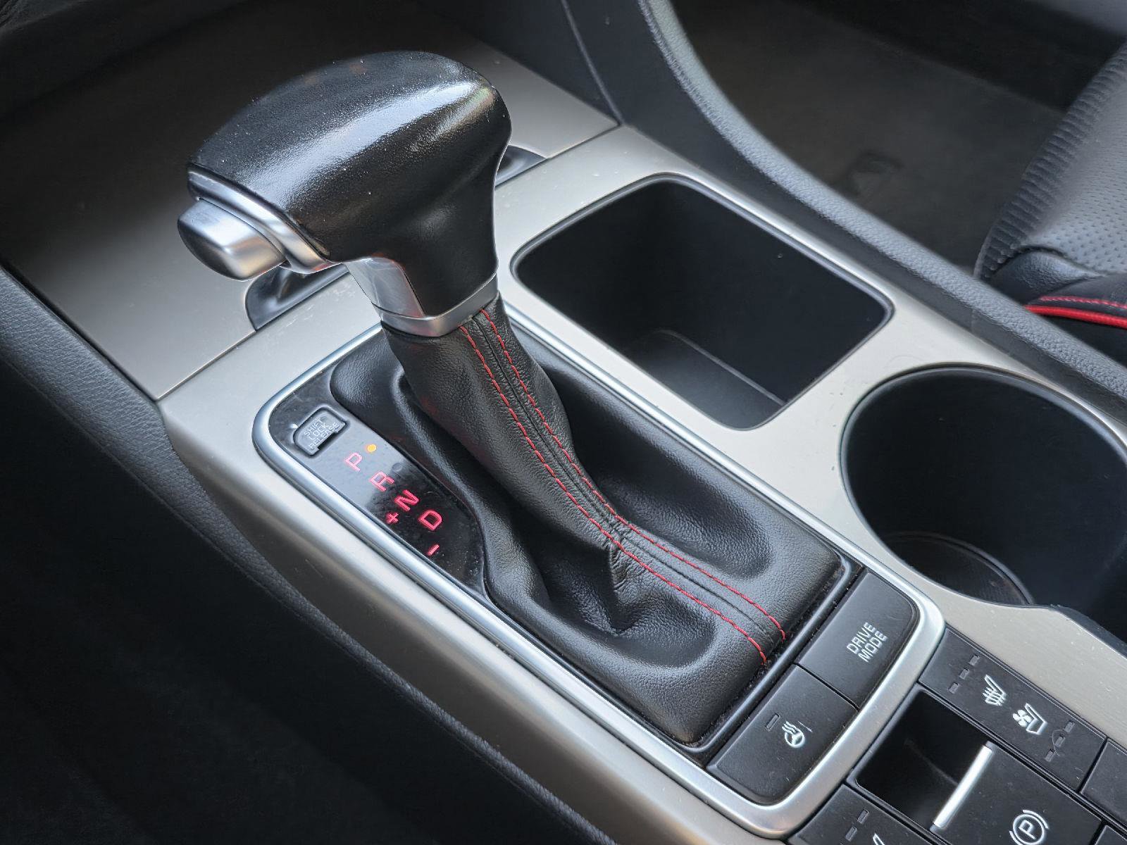 Used 2020 Kia Optima SX image 15