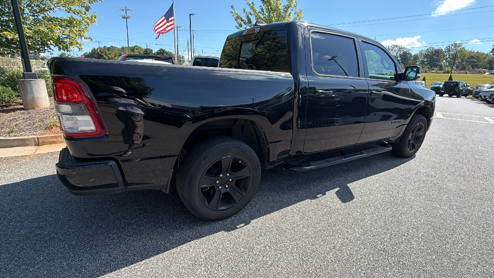 Used 2022 RAM 1500 Big Horn AWD/4WD image 8