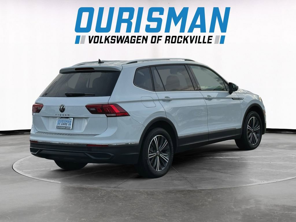 Used 2024 Volkswagen Tiguan Wolfsburg Edition image 6