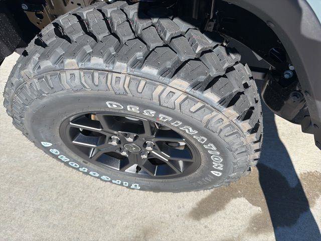 New 2026 Jeep Gladiator Willys image 10