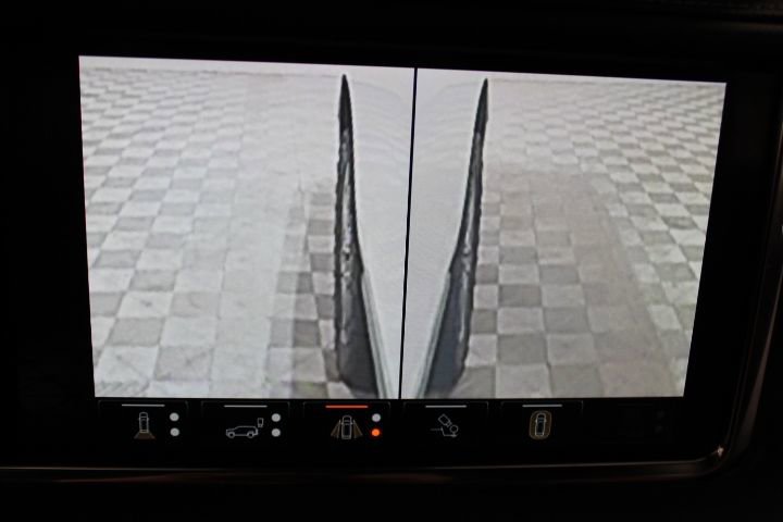 Used 2023 GMC Yukon Denali Ultimate image 61