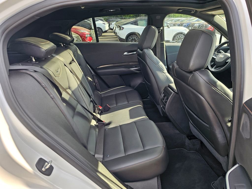 Used 2023 Cadillac XT4 Sport AWD/4WD image 27