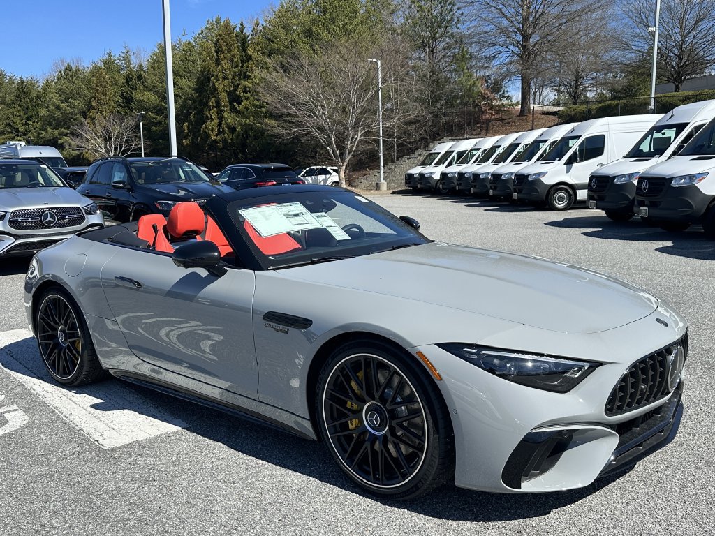 New 2026 Mercedes-Benz SL 55 AMG 4MATIC image 2