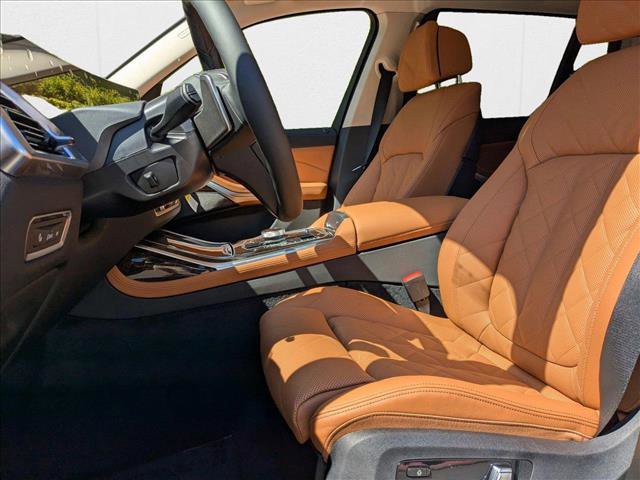 Used 2026 BMW X7 xDrive40i image 4