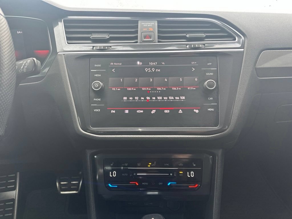 Used 2022 Volkswagen Tiguan SE R-Line AWD/4WD image 20