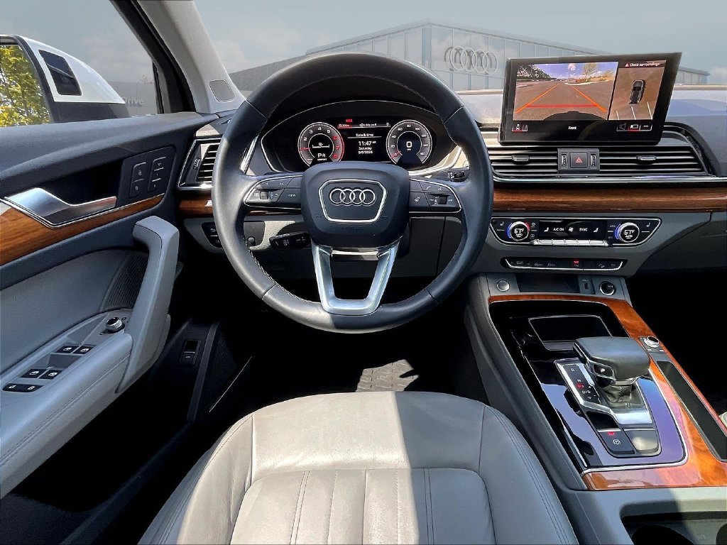 Used 2023 Audi Q5 2.0T Premium Plus w/ Premium Plus Package AWD/4WD image 10