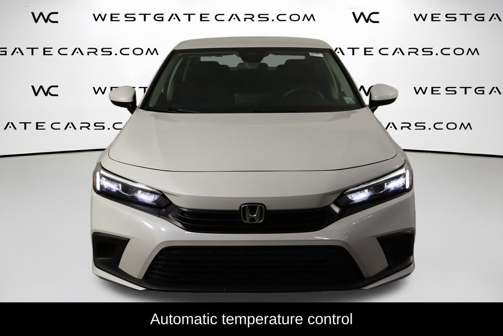 Used 2022 Honda Civic LX image 2