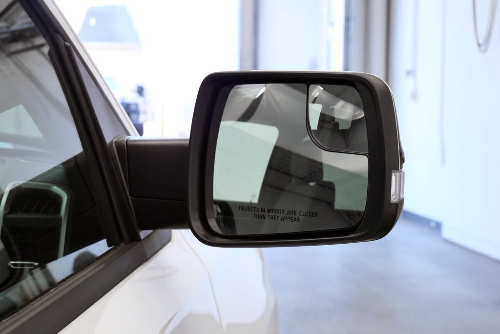 Used 2022 RAM 1500 Big Horn AWD/4WD image 41