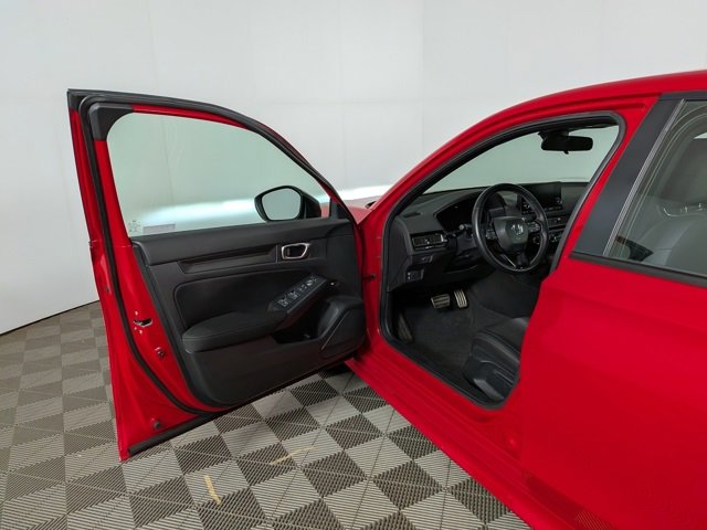 Used 2023 Honda Civic Sport image 12