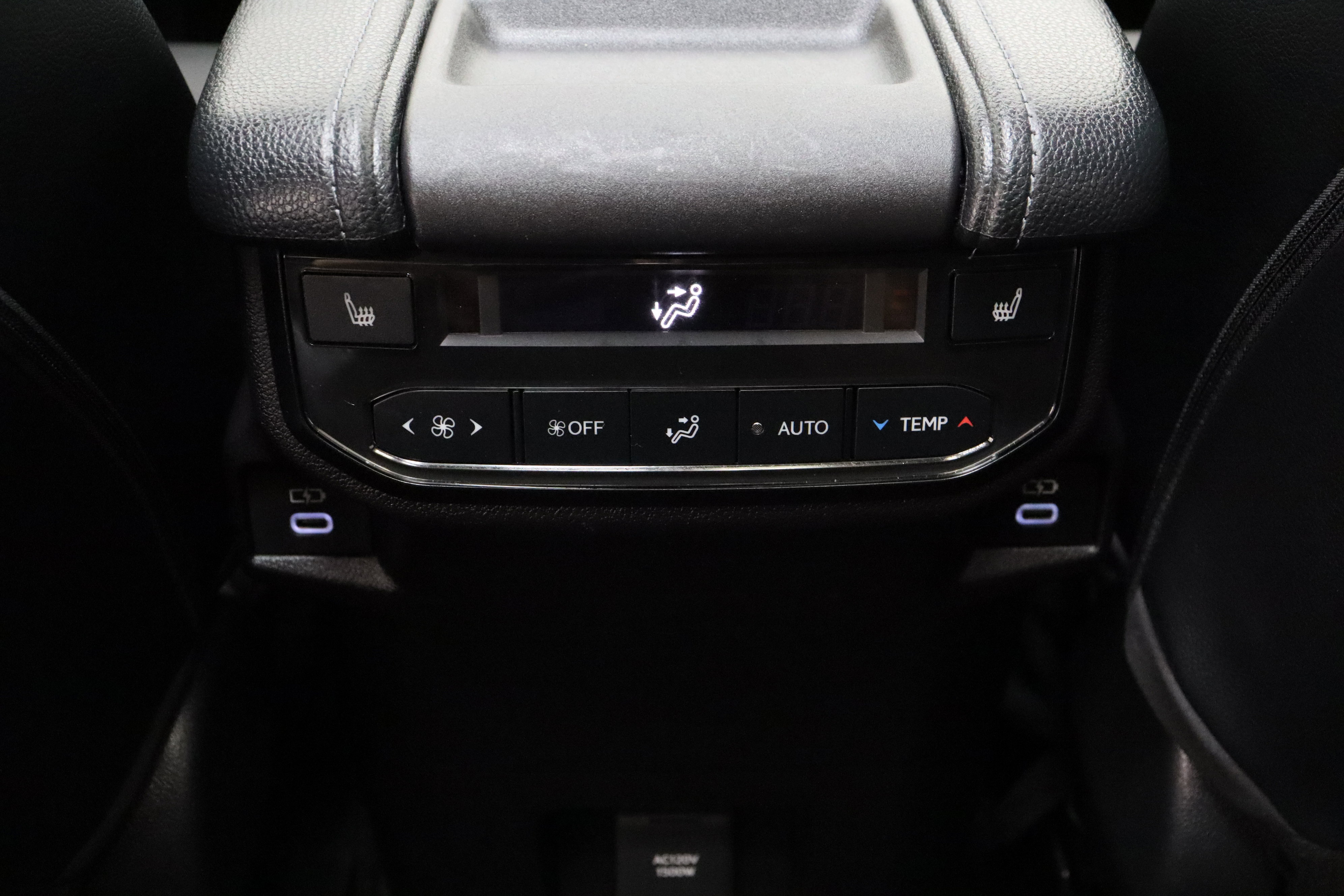 Used 2025 Toyota Grand Highlander AWD Hybrid image 31