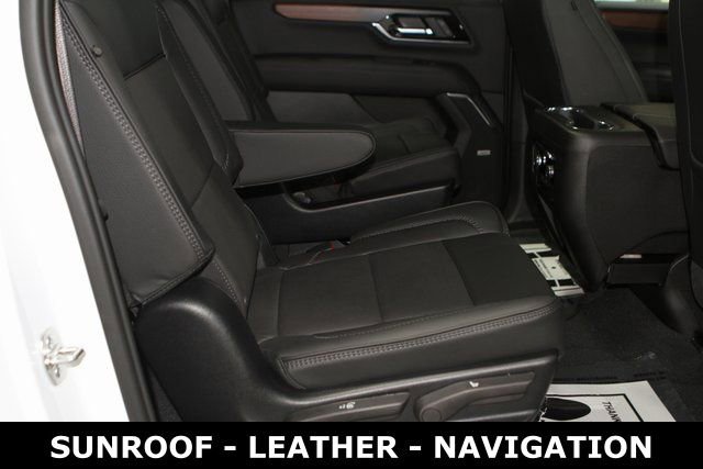 New 2025 GMC Yukon XL Denali w/ Sun & Power Step Package image 27
