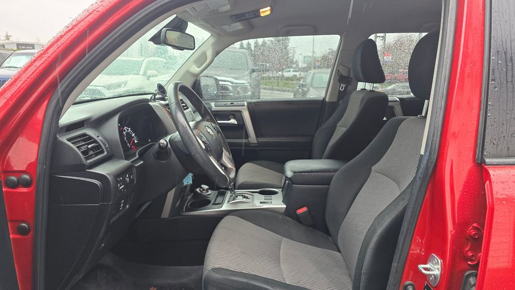 Used 2020 Toyota 4Runner SR5 image 24