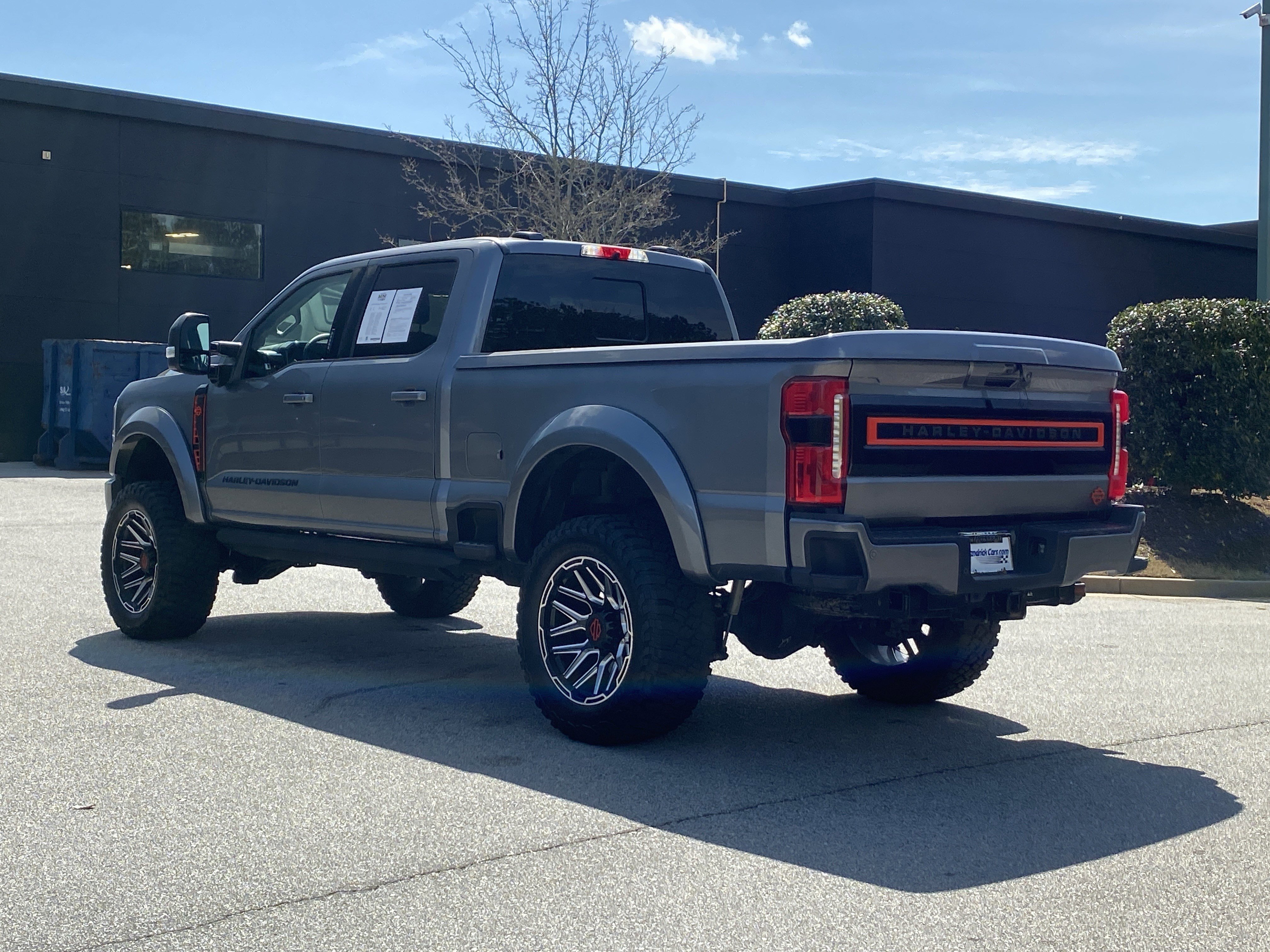 Used 2024 Ford F250 Lariat w/ Lariat Ultimate Package AWD/4WD image 15