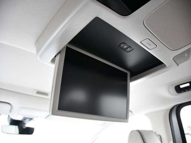 New 2026 Honda Odyssey Touring image 19