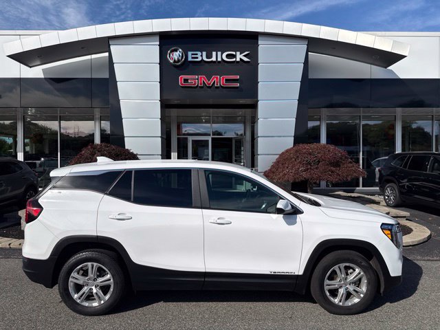 Used 2024 GMC Terrain SLE AWD/4WD image 29