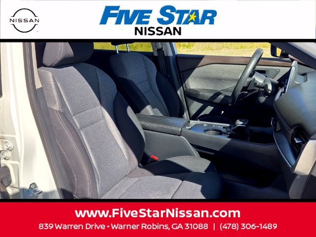 Used 2021 Nissan Rogue SV FWD image 16