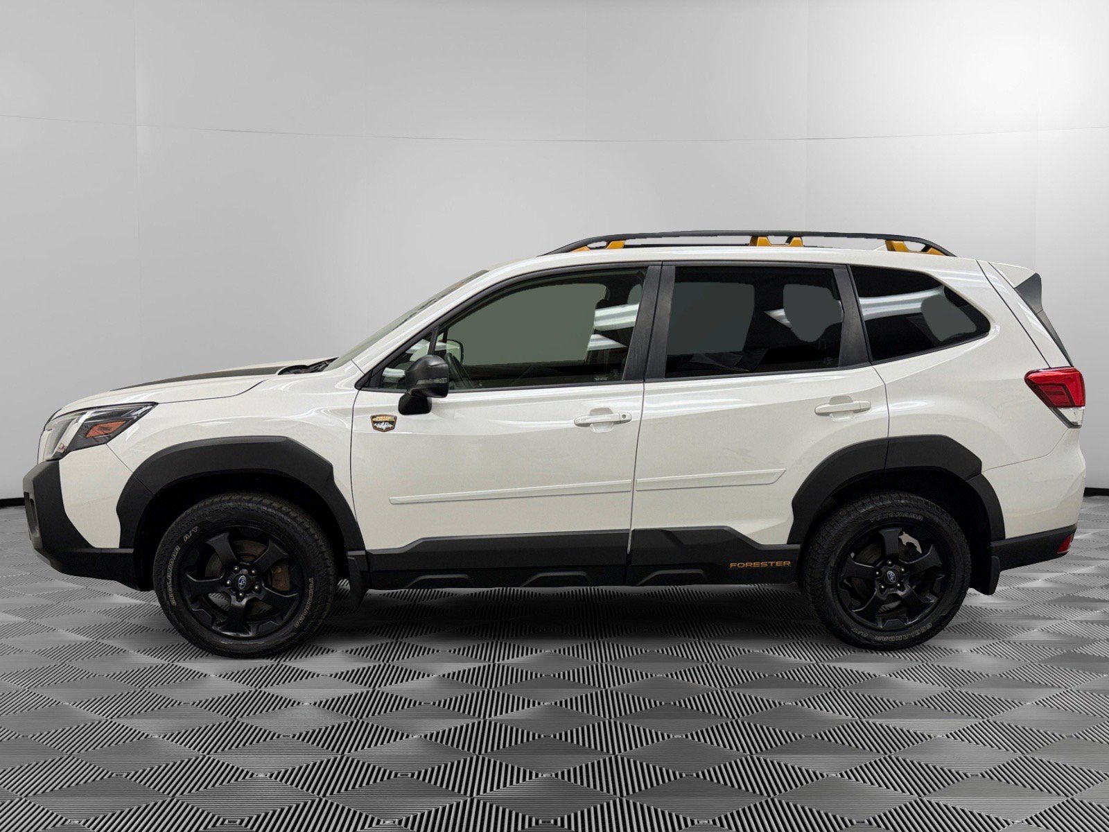 Used 2022 Subaru Forester Wilderness image 2