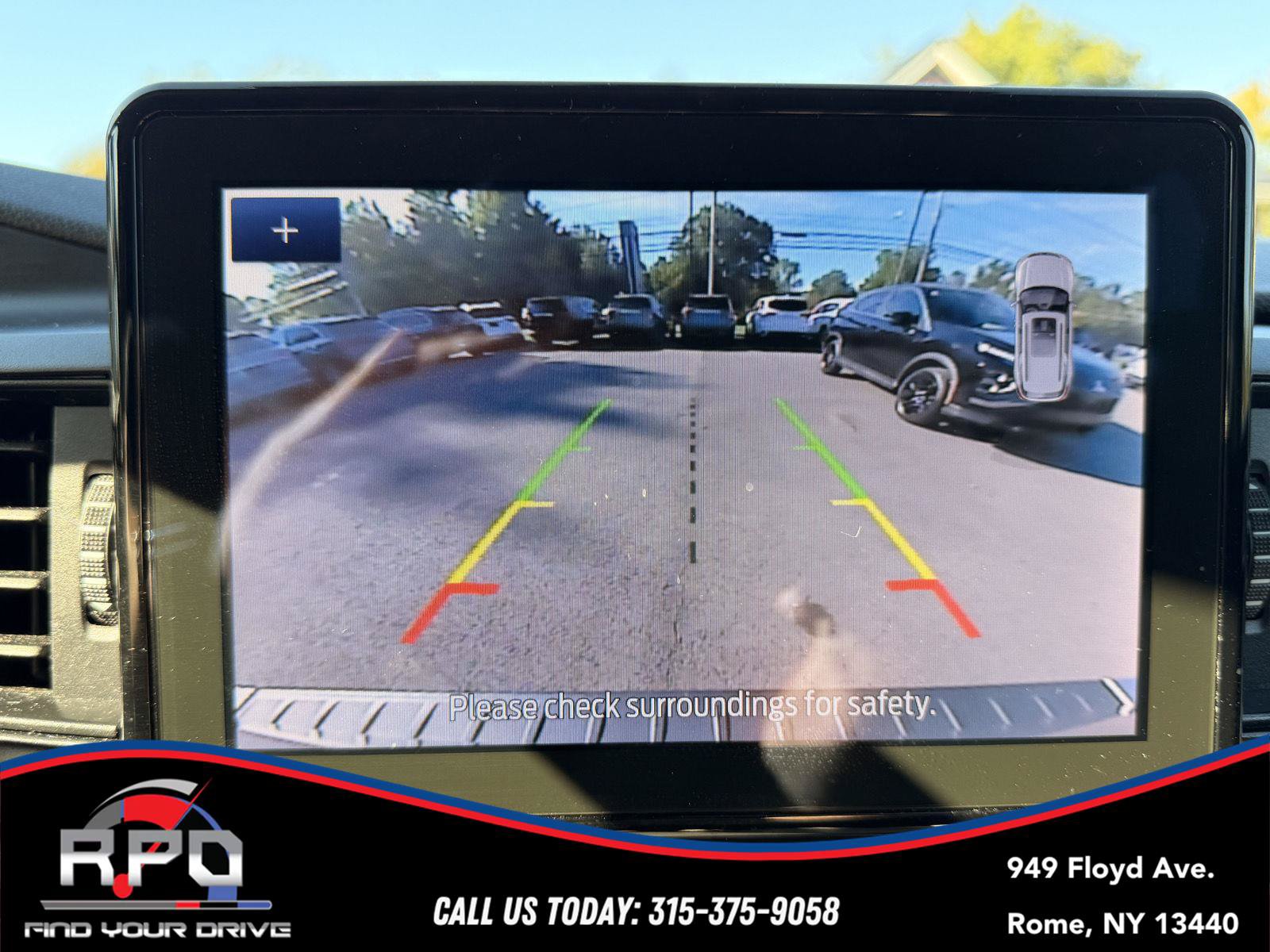 Used 2022 Ford Explorer XLT AWD/4WD image 20