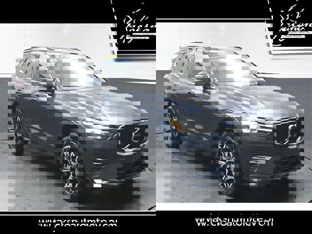 Certified 2022 Volvo XC60 B5 Momentum w/ Climate Package