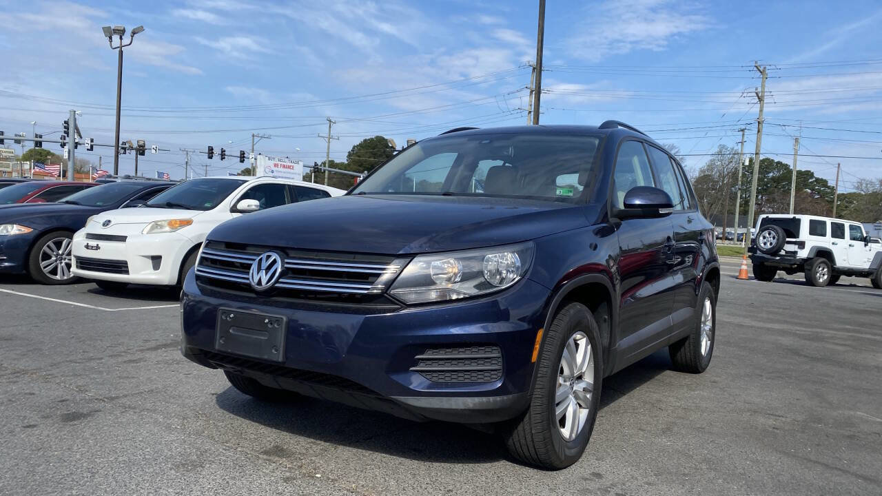 Used 2016 Volkswagen Tiguan S FWD image 16
