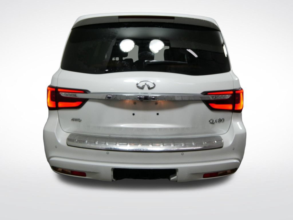 Used 2022 INFINITI QX80 Sensory AWD/4WD image 4