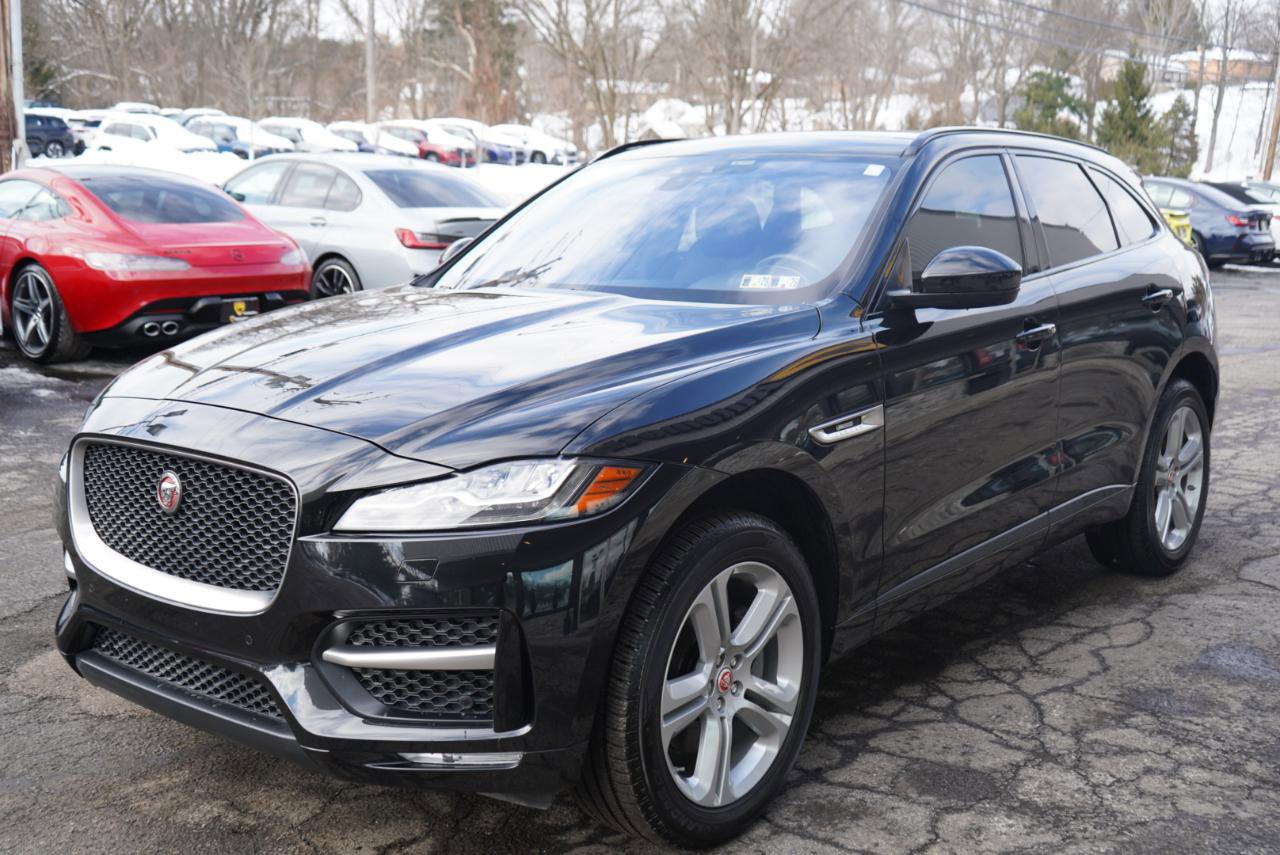 Used 2019 Jaguar F-PACE R-Sport image 12