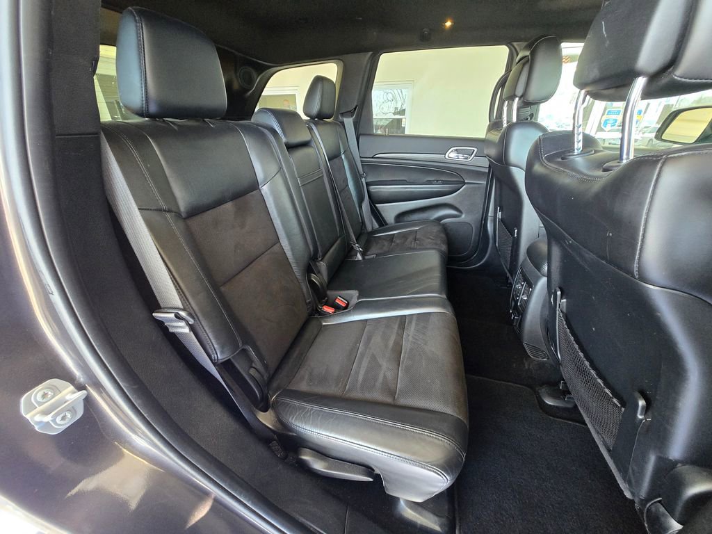 Used 2020 Jeep Grand Cherokee Altitude image 28