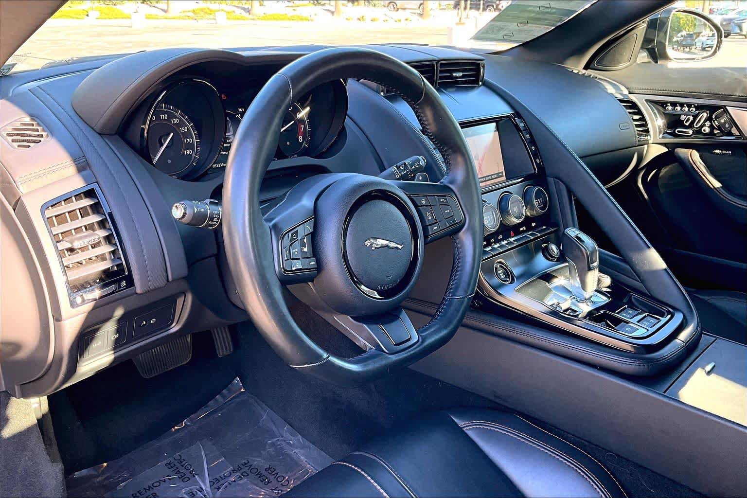 Used 2016 Jaguar F-TYPE Coupe image 32