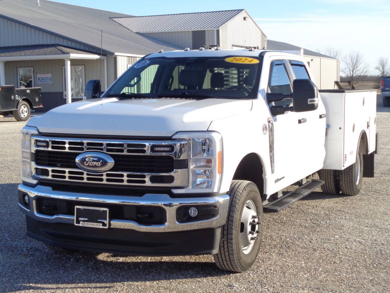 Used 2024 Ford F350 XL w/ XL Chrome Package AWD/4WD image 3