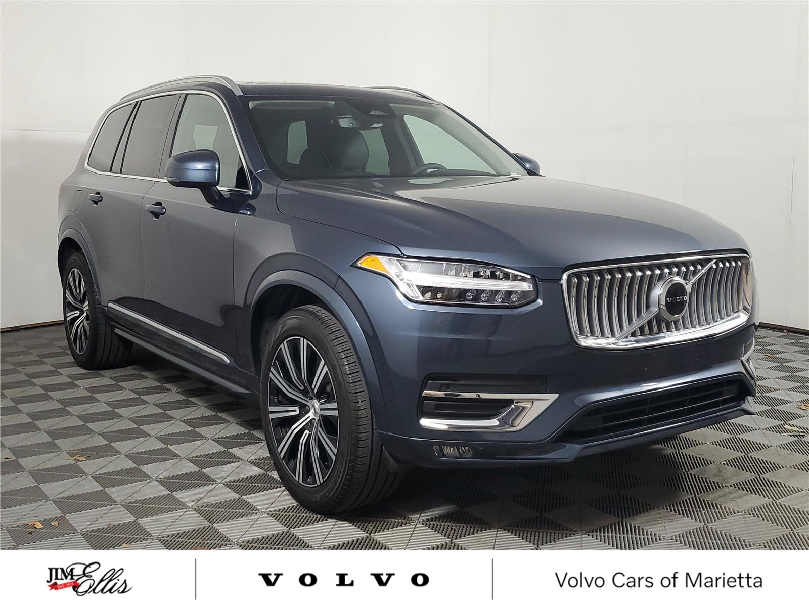 Used 2025 Volvo XC90 B5 Core AWD/4WD video 1