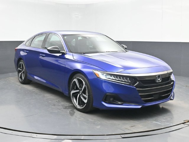 Used 2022 Honda Accord Sport image 2