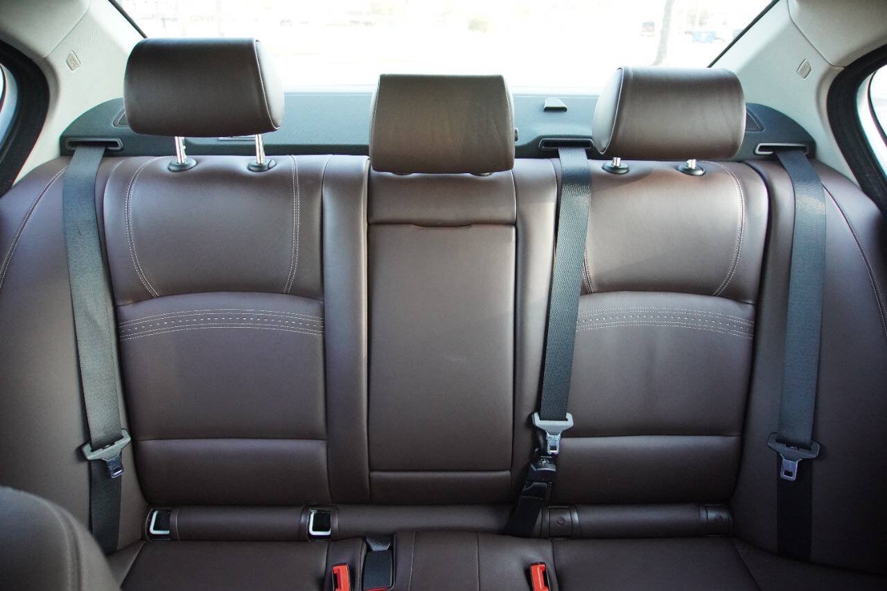 Used 2016 BMW 528i Sedan RWD image 17