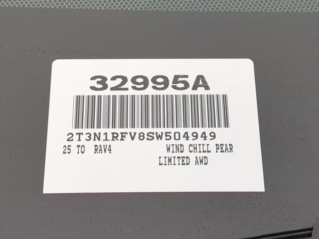 Used 2025 Toyota RAV4 Limited image 18