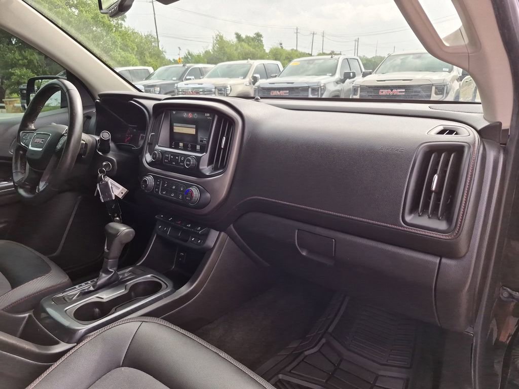 Used 2015 GMC Canyon SLE w/ All-Terrain Adventure Package RWD image 37