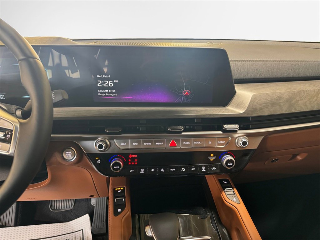 Certified 2025 Kia Telluride AWD image 22