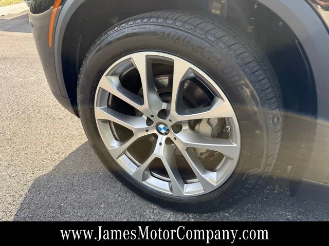Used 2022 BMW X5 xDrive40i w/ Executive Package AWD/4WD image 9