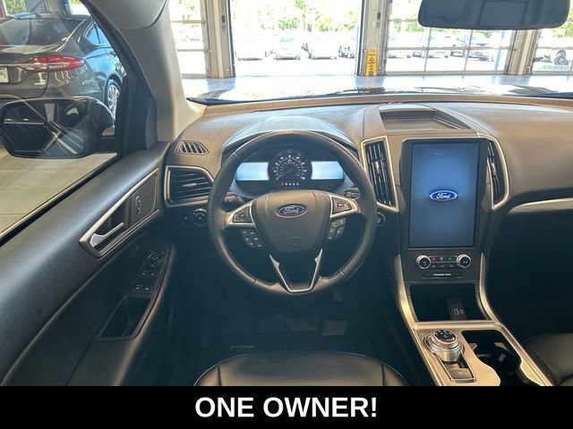 Used 2023 Ford Edge SEL w/ Convenience Package AWD/4WD image 2