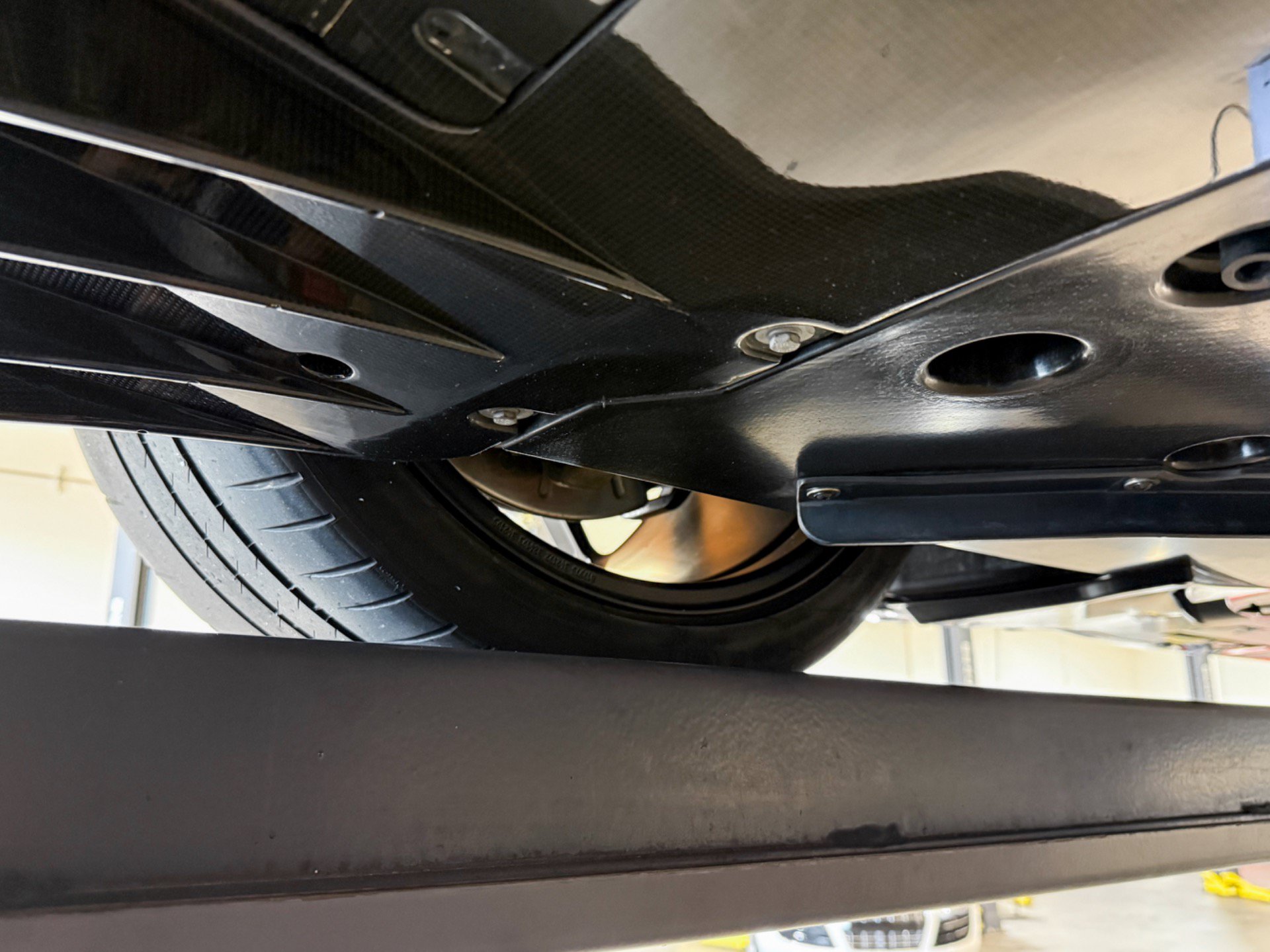 Used 2020 Ferrari 488 Pista Coupe RWD image 96