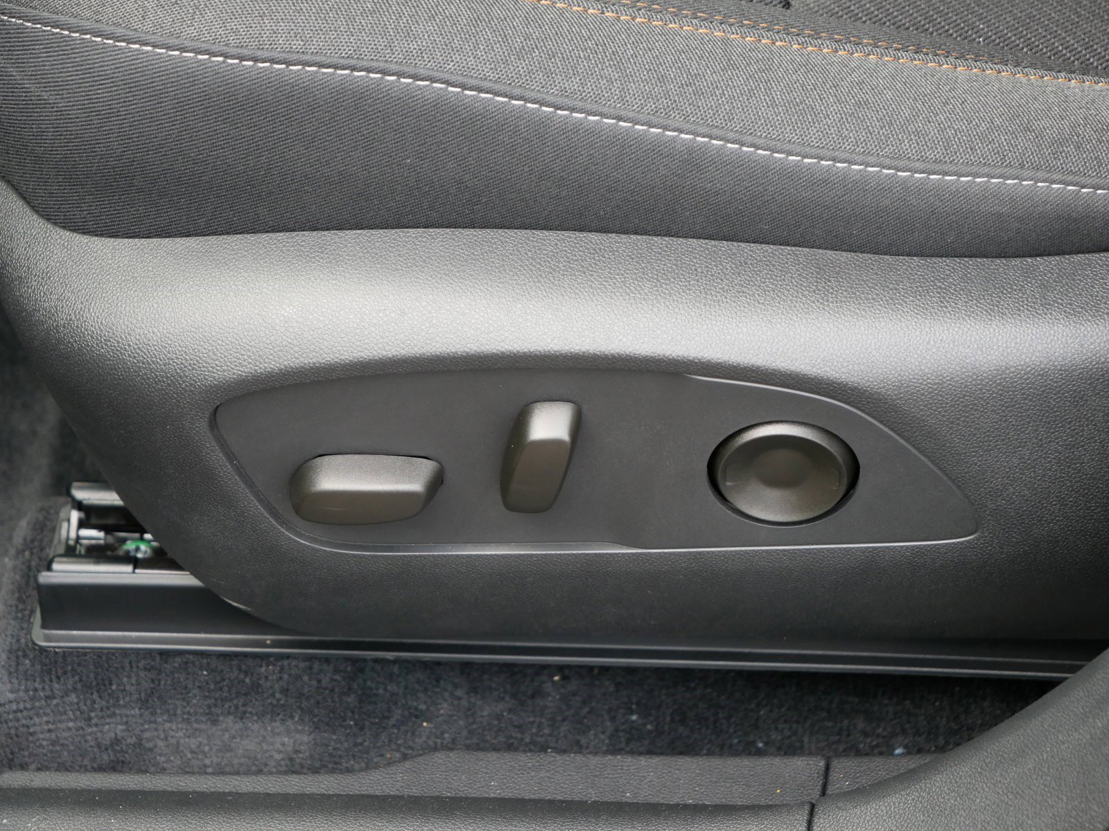 New 2026 Honda Prologue EX image 10