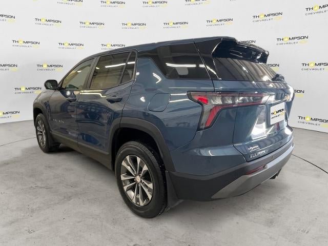 Used 2025 Chevrolet Equinox LT w/ Safety and Technology Package FWD image 3