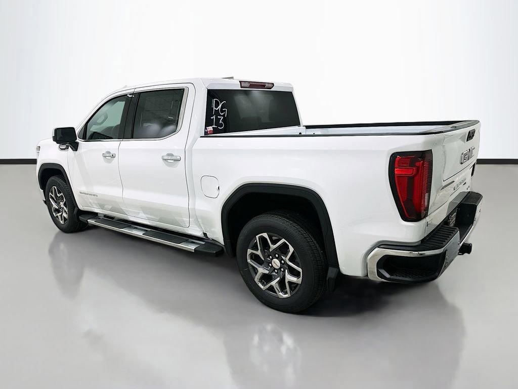 New 2026 GMC Sierra 1500 SLT RWD image 5