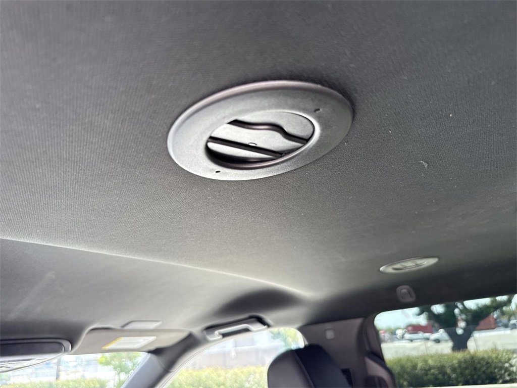 Used 2021 Cadillac Escalade ESV Luxury image 20